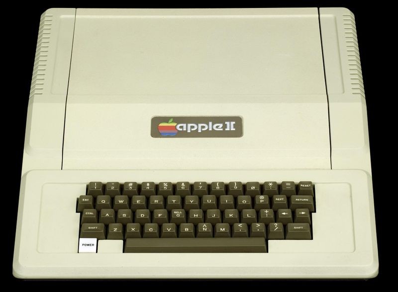 The original Apple II personal computer, the machine that propelled Apple into a global company (1977)
Photo: ©Mark Richards
